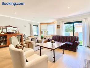 Cozy holiday home with pool in St Pere Pescador - Image 1