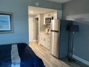 The Beach Getaway - Image 2