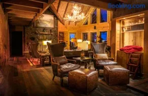 Bliss Mountain Lodge - Image 1