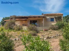 Villa immersa nel verde con meravigliosa vista mare - Image 3