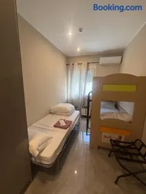 Athens Air B&B - Image 1