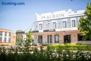 The Albion Hotel - Image 4
