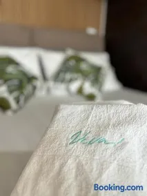 Viva Suitesboat - Image 1