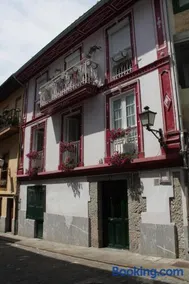 La Casa Roja de Saioa - Image 1