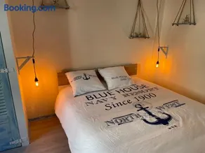 Ocean ROOM - Image 1