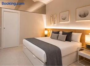CASA FLORIT - Estudio de Diseño en el Corazón de Ruzafa - Image 1