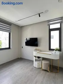 La Vida Residences Villa - Image 3