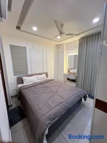 NatureStay - Image 1