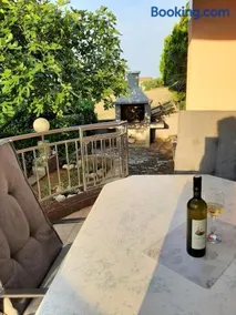 Cosy, sea view apartment Porat - Image 4