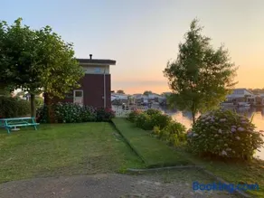 Water Villa Minaro Vinkeveen - Image 1