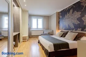 Hostal Rodas Pamplona - Image 3
