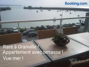 Rare à Granville! Appartement avec terrasse! Vue mer! - Image 1