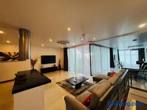 The Sunrise Ocean Villa 22 - Image 3