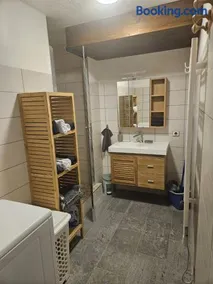 Appartement plein centre ville de Bozel - Image 1