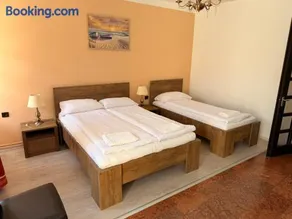 Anna Apartmanok - Image 3