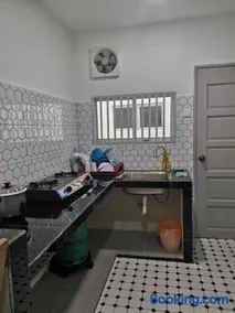 D'Parking Homestay Klia Sepang Budget Murah - Image 3