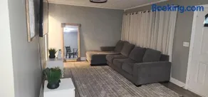 Spacious 3-Bedroom House in Atl - Image 1
