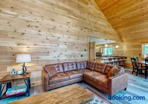 Kingslanding Cabin - Image 3