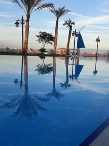 بورتو ساوث بيتش - علوي علي حمام السباحه - عائلات فقط - Image 1