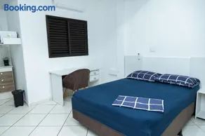 Loft Completo com Smart TV e Frigobar Compacto 08 - Image 4
