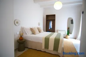 Andresea - Rooms & Sea View Terrace - Image 1