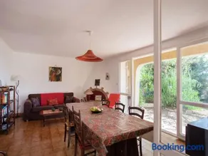 Cosy Holiday Home in Cargèse Corse-du-Sud near Sea - Image 2