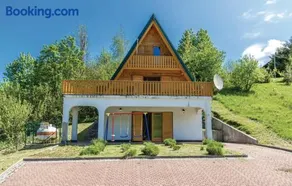 House with Pool and Sauna - Image 5