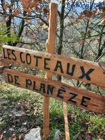 Les coteaux de Planèze, chambre pour 2, 3 ou famille nombreuse 2 adultes 5 enfants et jeunes - Image 2