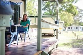 Augusta Molloy Holiday Park - Image 1