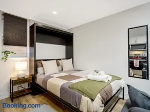 Cozy Studio Apt - Corktown Hamilton - Near DT - Image 2