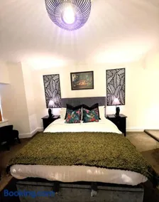 The Horseshoe Inn - Cottage - Image 2