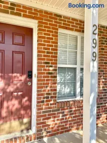Urban Nova Stay - Perfectly located Greensboro - Image 2