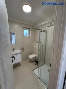 Diófás Apartman - Image 1
