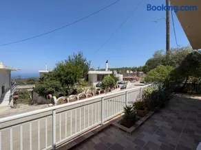 Maison authentique avec grande terrasse - Image 3