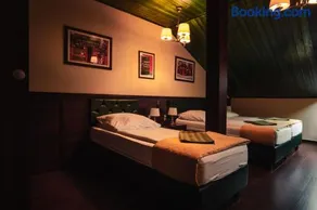Shoemaker Irish Pub & Accommodation - Image 2