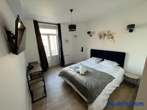 La Chambre Balneo - 2P centre-ville - Image 2
