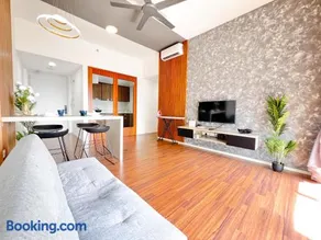 Una Serviced Apartment by Manhattan Group - Image 1