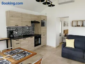 Petite Maison refaite à neuf proche plage - Image 3