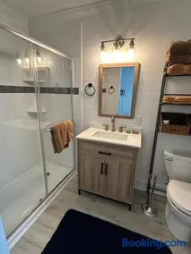 Chucks Cottage in Cape Charles - Image 3