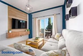 Appartement de vacances avec piscine chauffée, internet haut débit et terrasse | Vue mer - Image 2