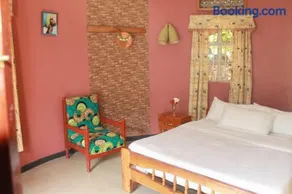 Crater Bay Cottages - Image 4