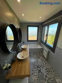 Chalet en la playa con vistas - Image 2