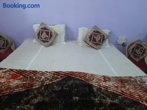 Hotel Ashu , Ntl Road - Image 2