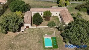 Domaine de Gaïa, Piscine, Pétanque, Ping-pong, proche Saint Emilion - Image 1
