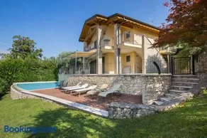 Villa Loncrino Entire Private Villa - Image 3