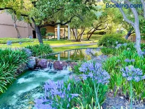 KeyLuxe, Luxury Apartment with Jacuzzi, Pool, Gym, Tennis in Walnut Creek - Image 3