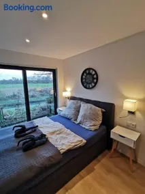 Tiny Home mit Panoramaterrasse - Ausblick ins Grüne inklusive - Image 1