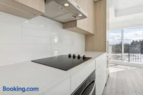 Home Richmond Hill 2bed2,5bath Parking - Image 3