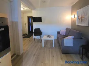 Airport Central Apartment - Image 2
