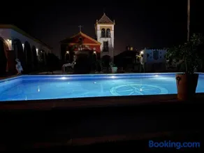 Casa de Campo con Piscina en Sevilla en los Palacios y Villafranca - Image 4